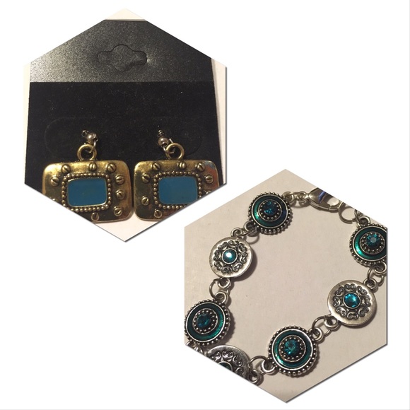 Jewelry - Turquoise earrings w/ matching turquoise bracelet
